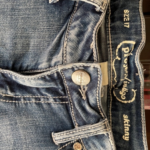 Women’s Jeans Size 7 - Picture 4 of 5